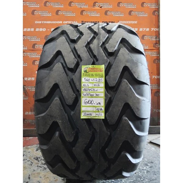 1X 560 45 R22.5 IMP 152 152 D VREDSTEIN OCASION